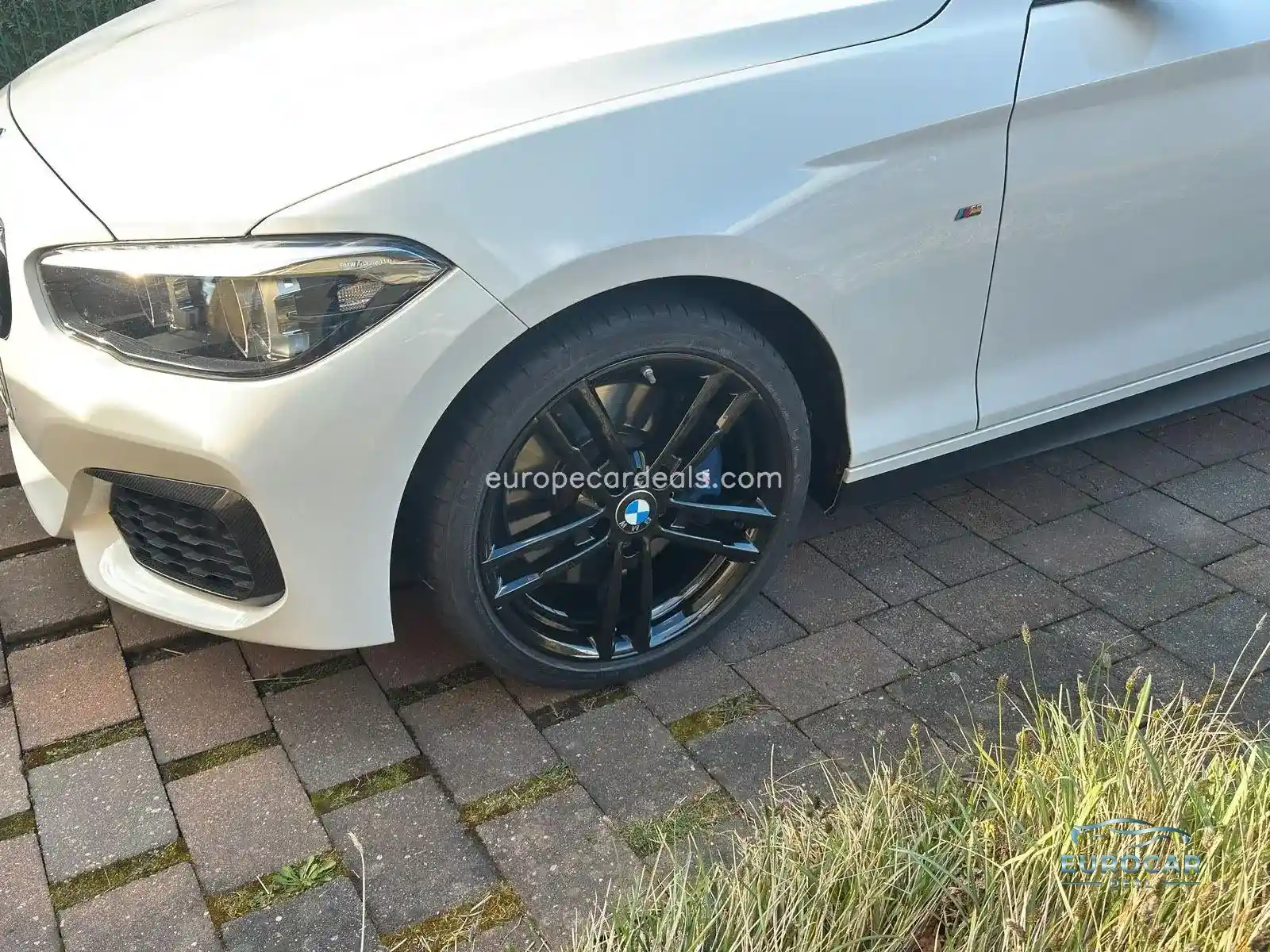 BMW M140i