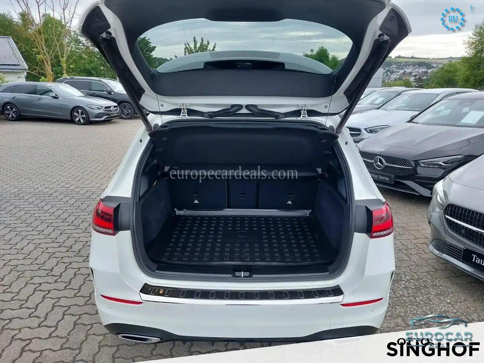 Mercedes-Benz B 200