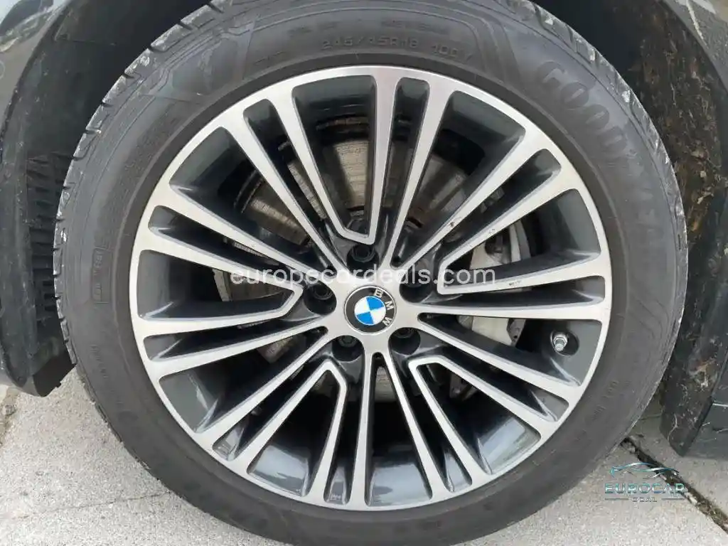 BMW 530
