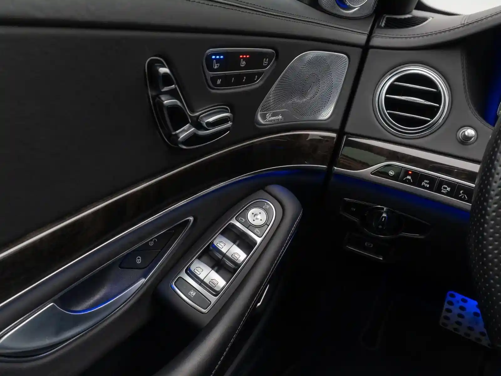 Mercedes-Benz S 65 AMG