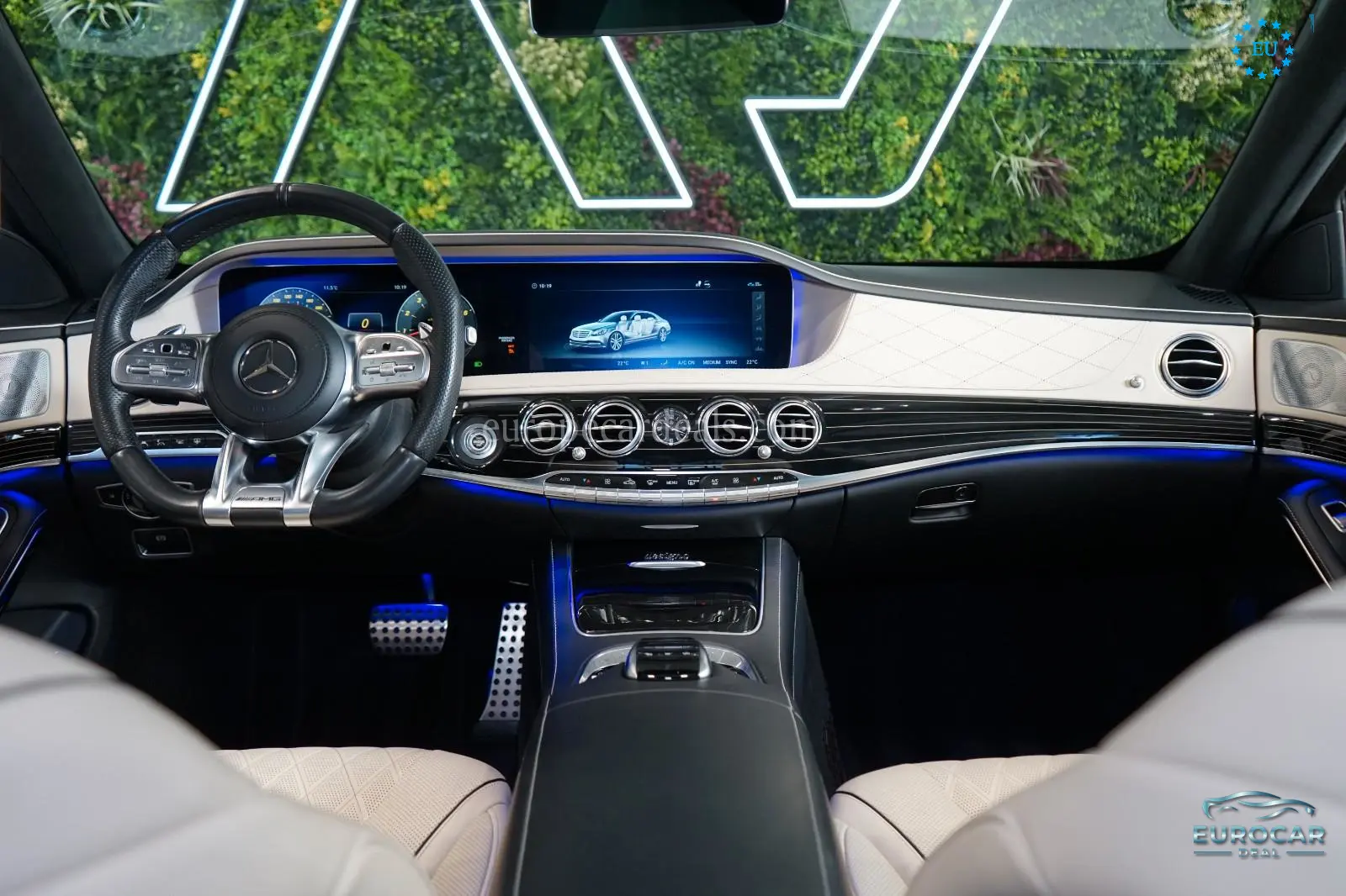 Mercedes-Benz S 560