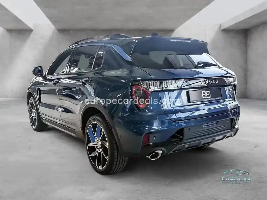 Lynk&Co 01