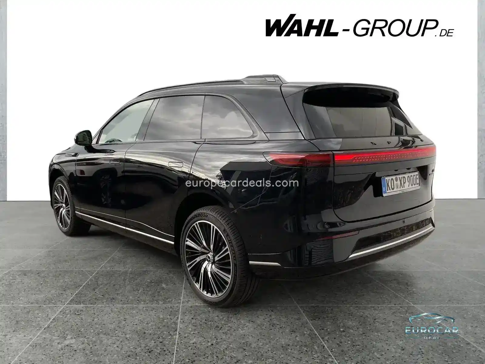 XPENG G9