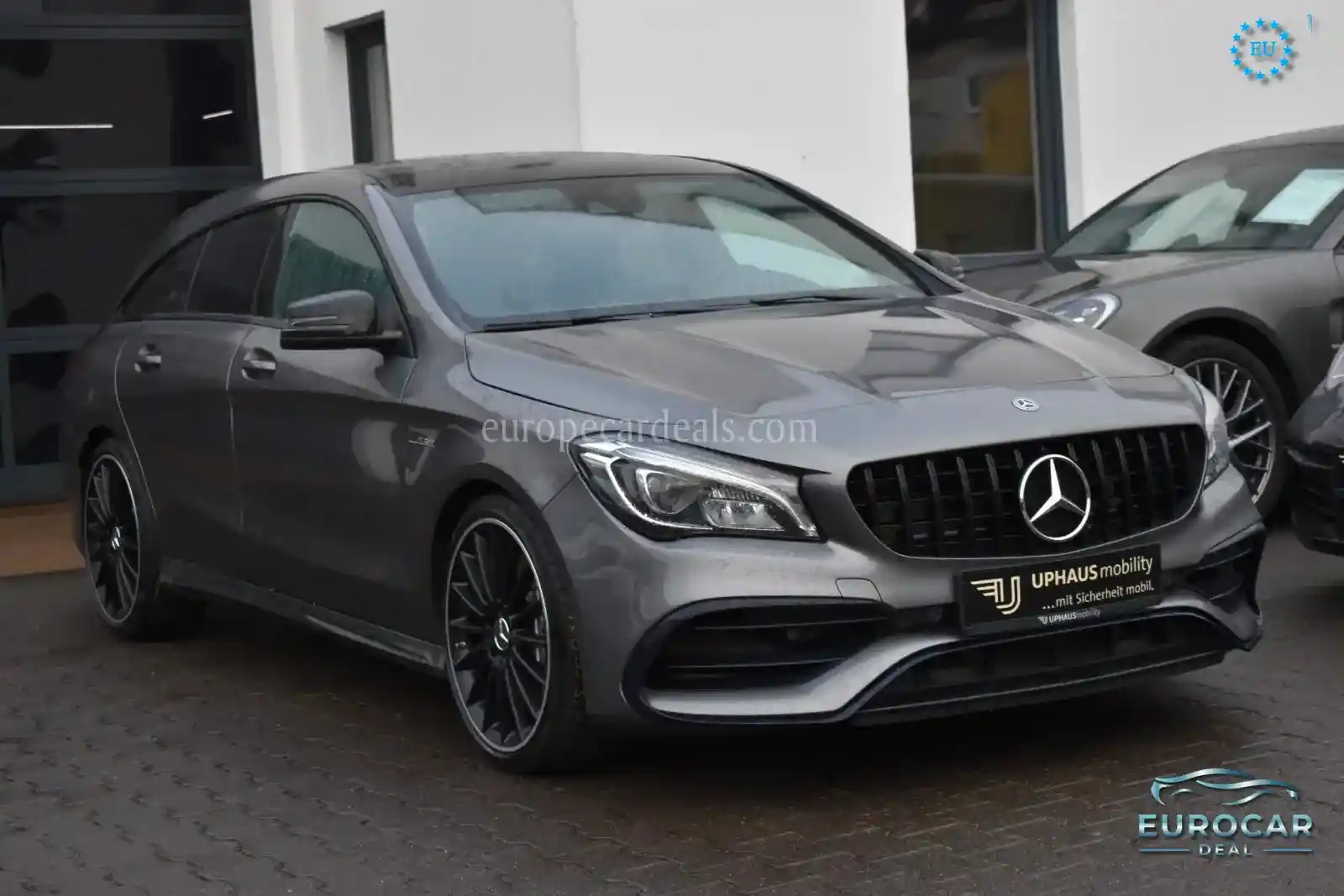 Mercedes-Benz CLA 45 AMG Shooting Brake