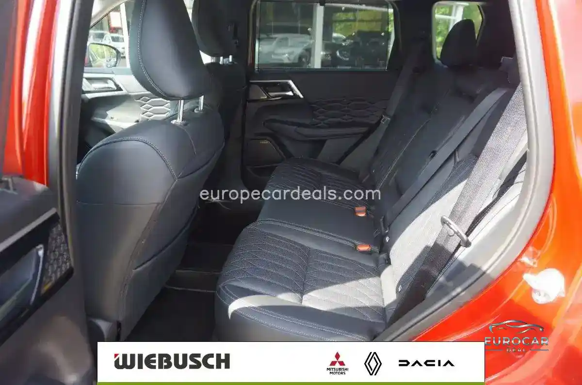 Mitsubishi Plug-in Hybrid Outlander