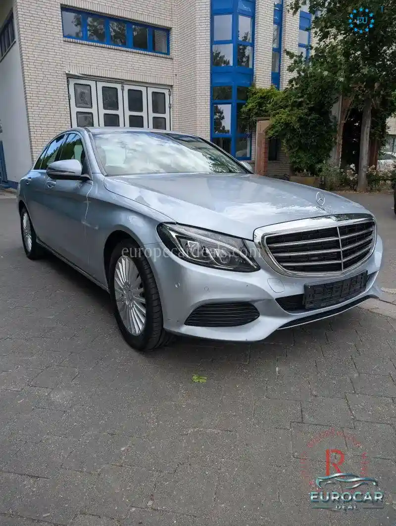 Mercedes-Benz C 180
