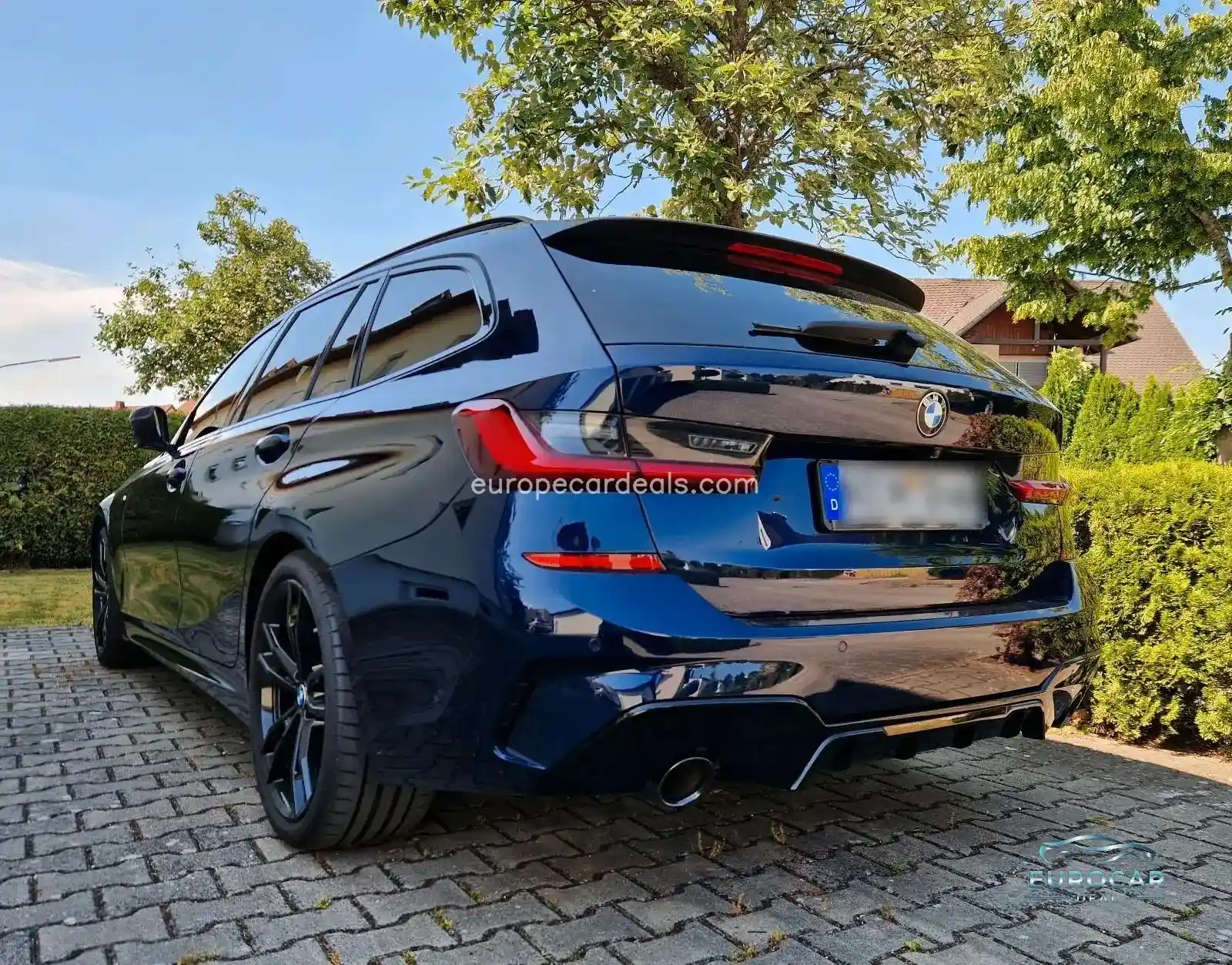 BMW 330