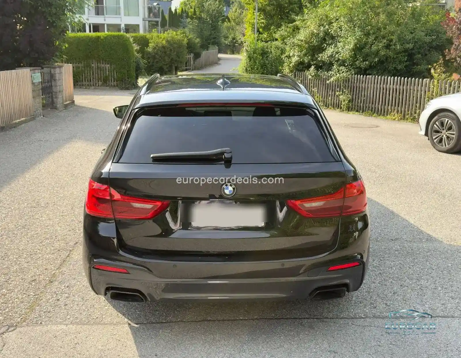 BMW M550