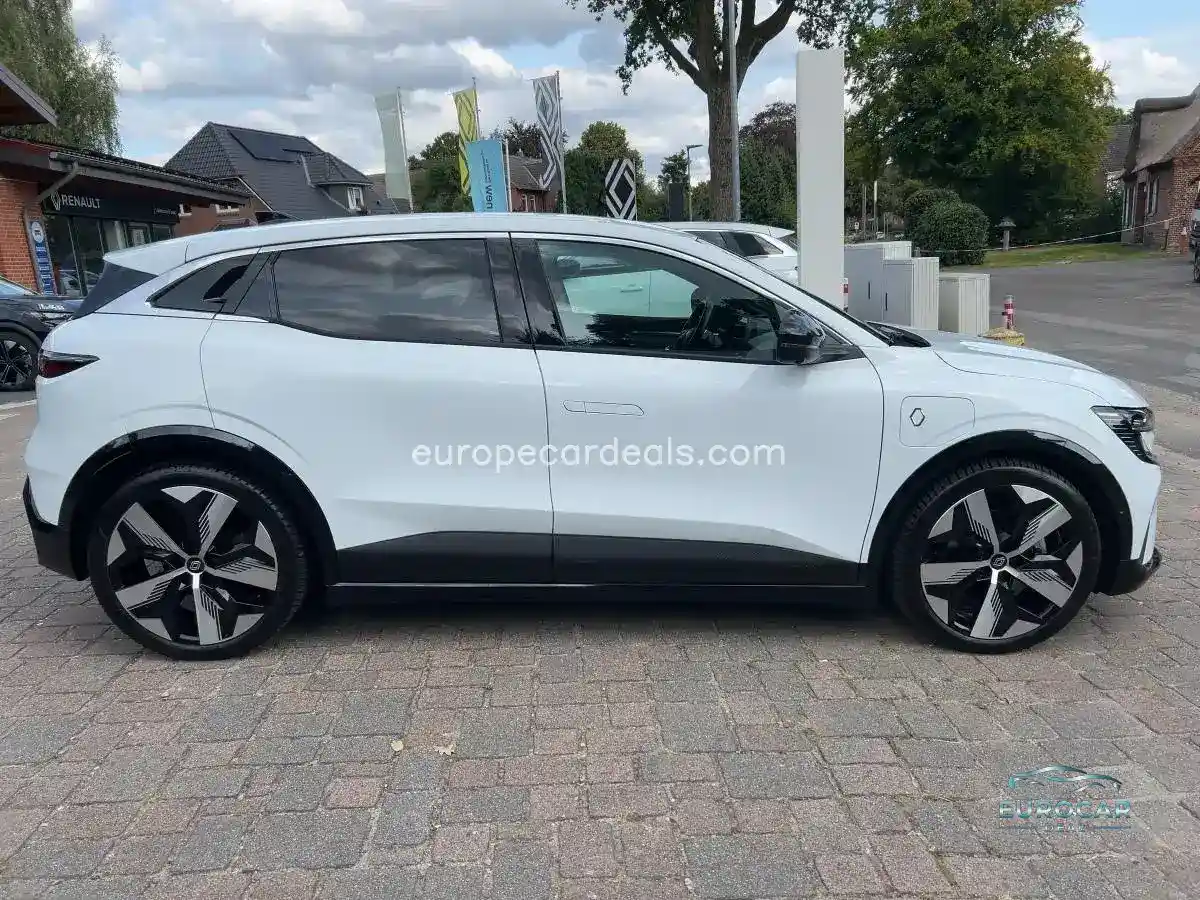 Renault Megane E-TECH