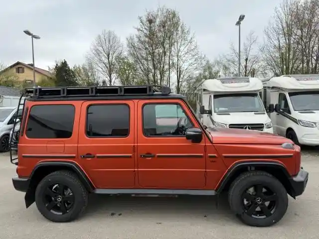 Mercedes-Benz G 500