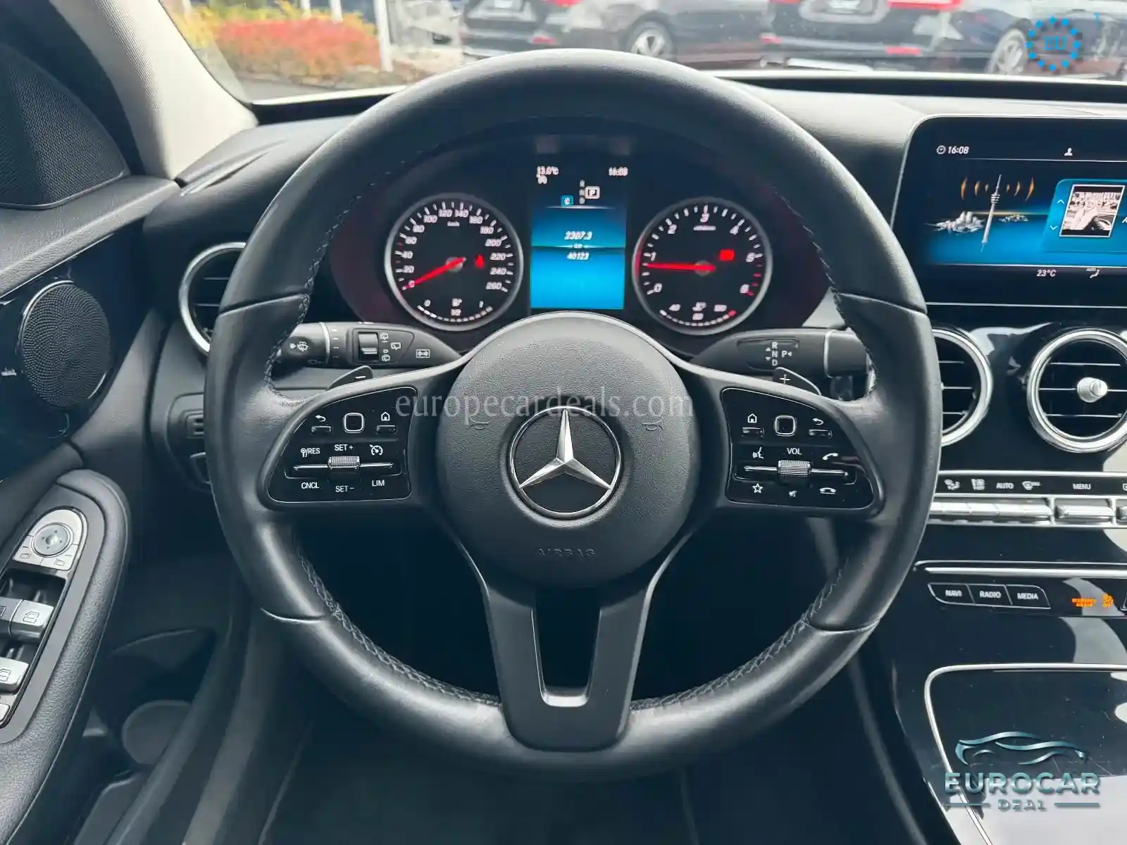 Mercedes-Benz C 180