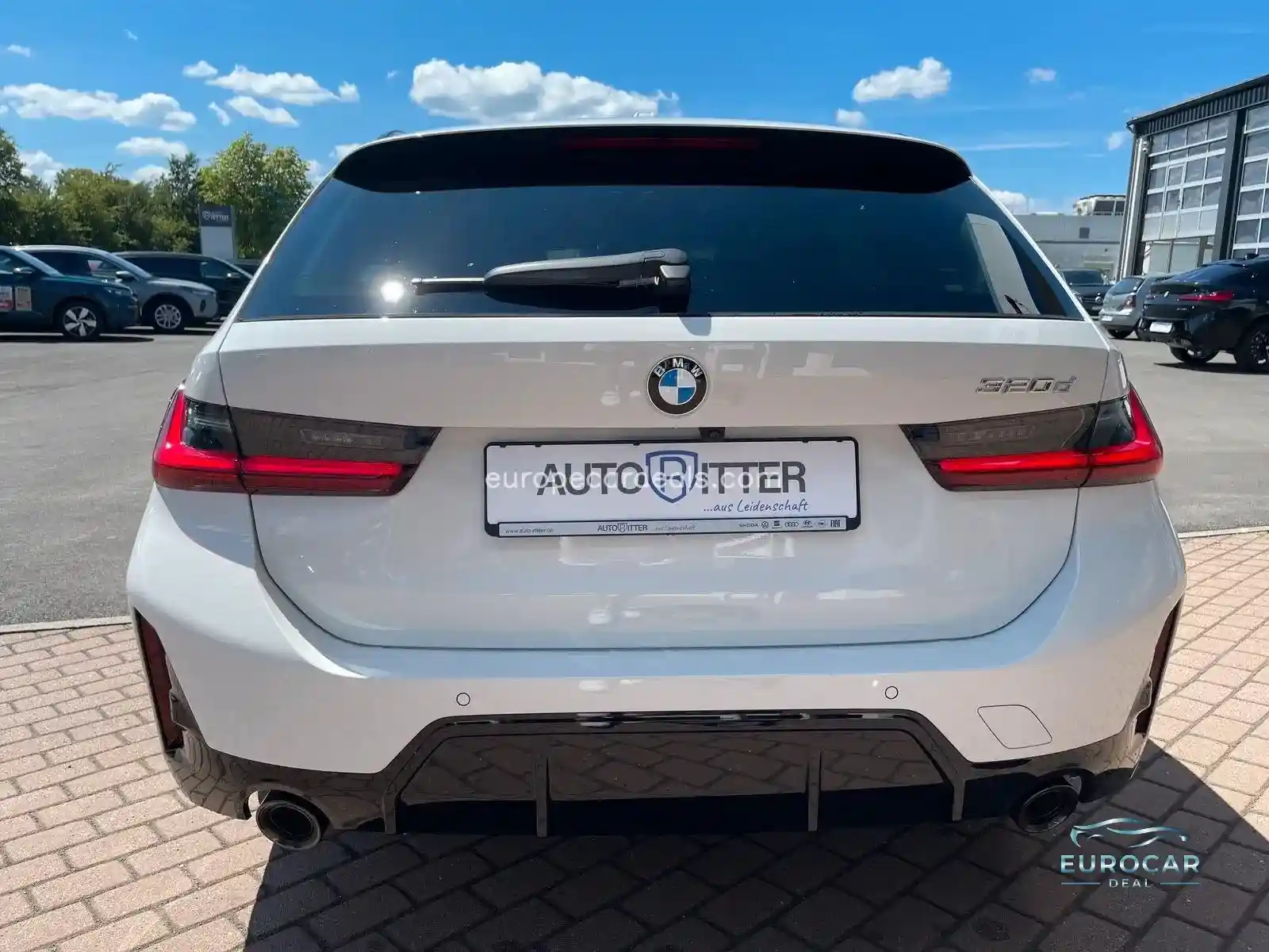 BMW 320