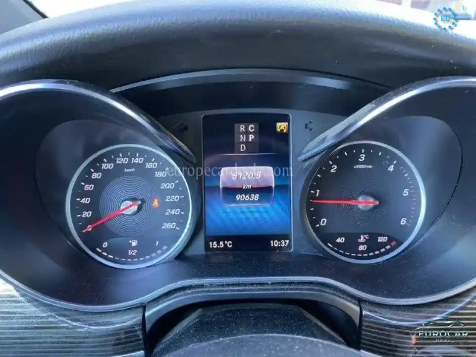 Mercedes-Benz V 250