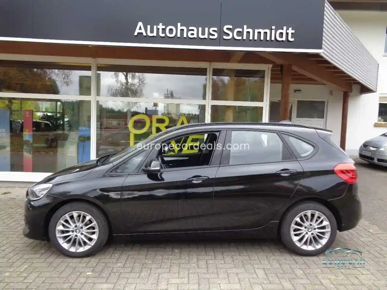 BMW 218