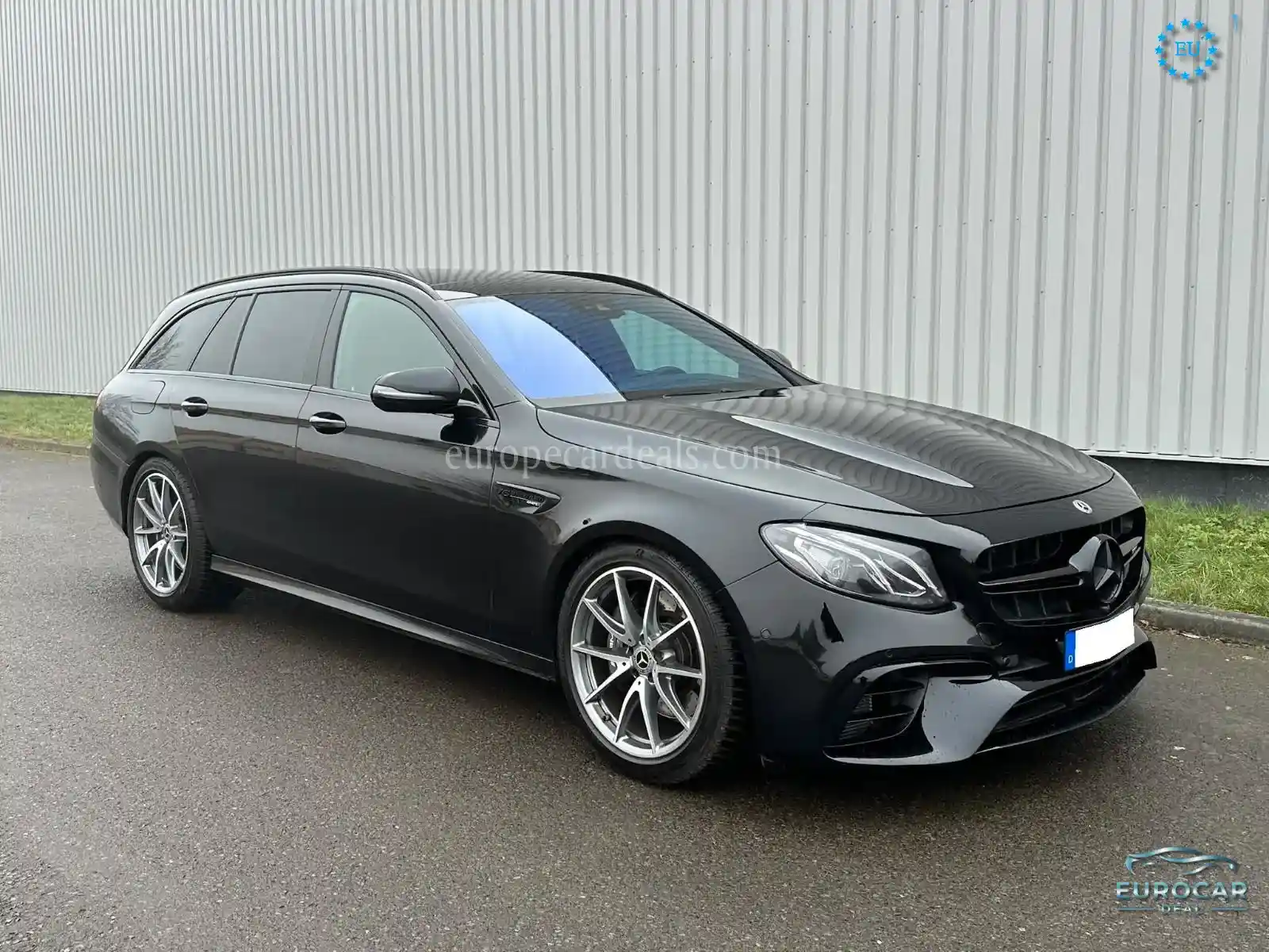 Mercedes-Benz E 63 AMG