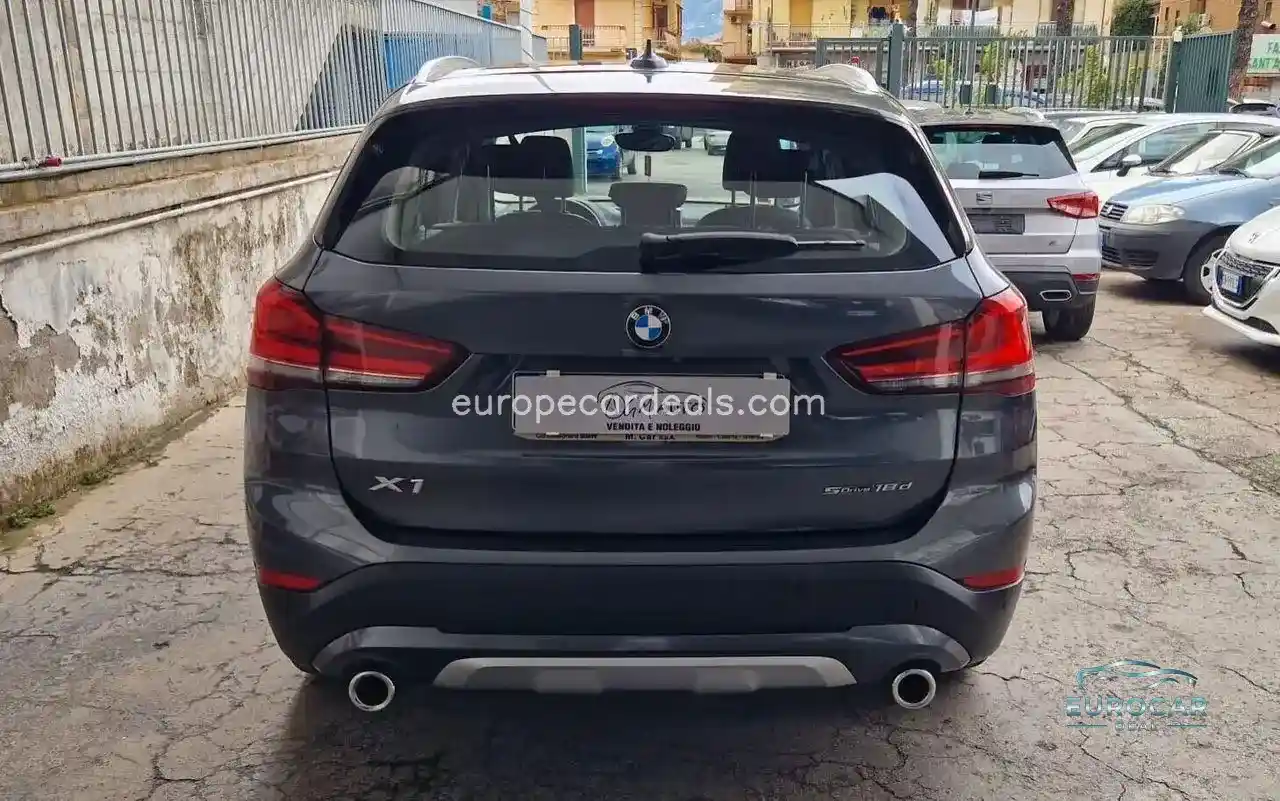 BMW X1