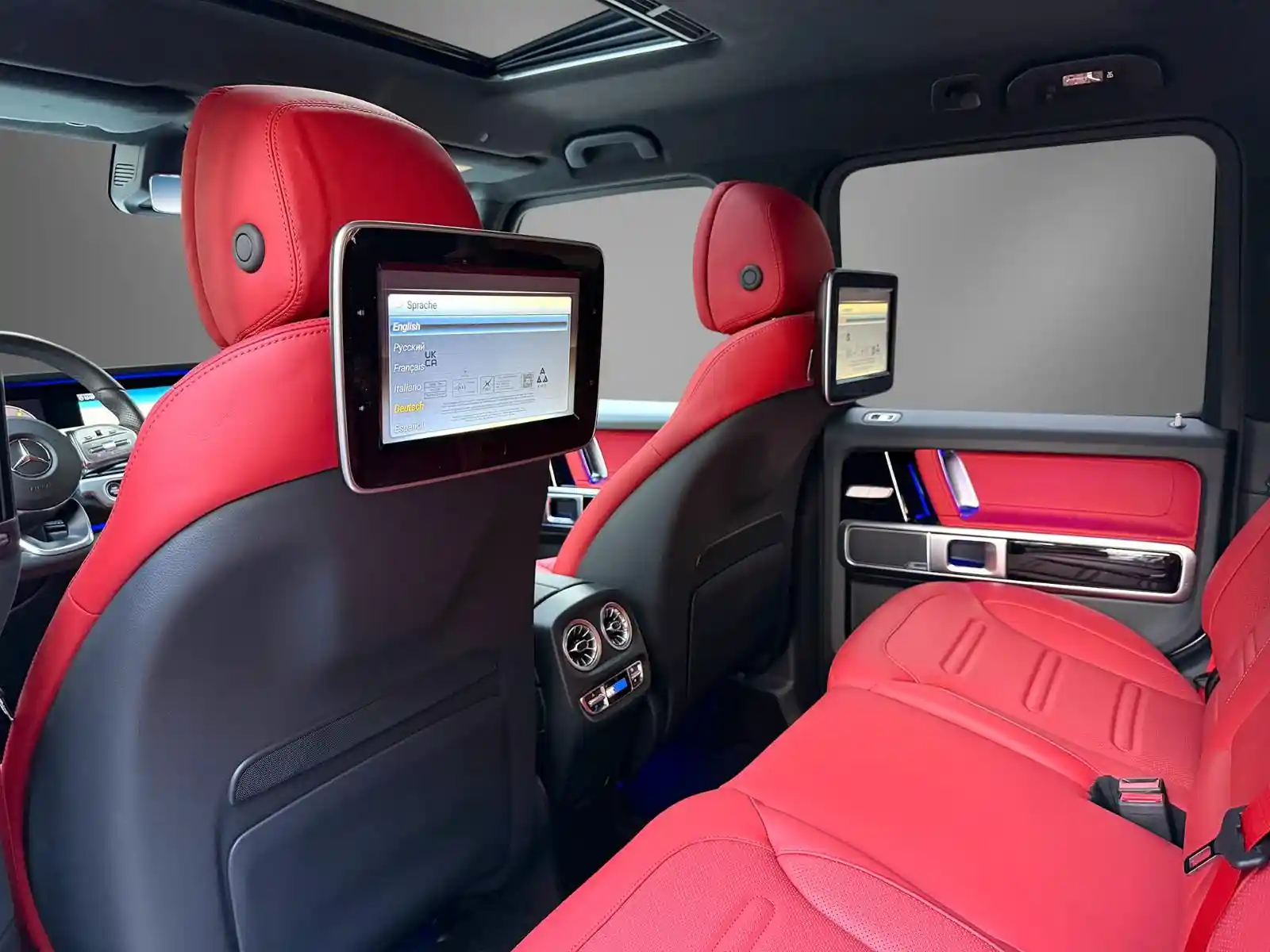 Mercedes-Benz G 500