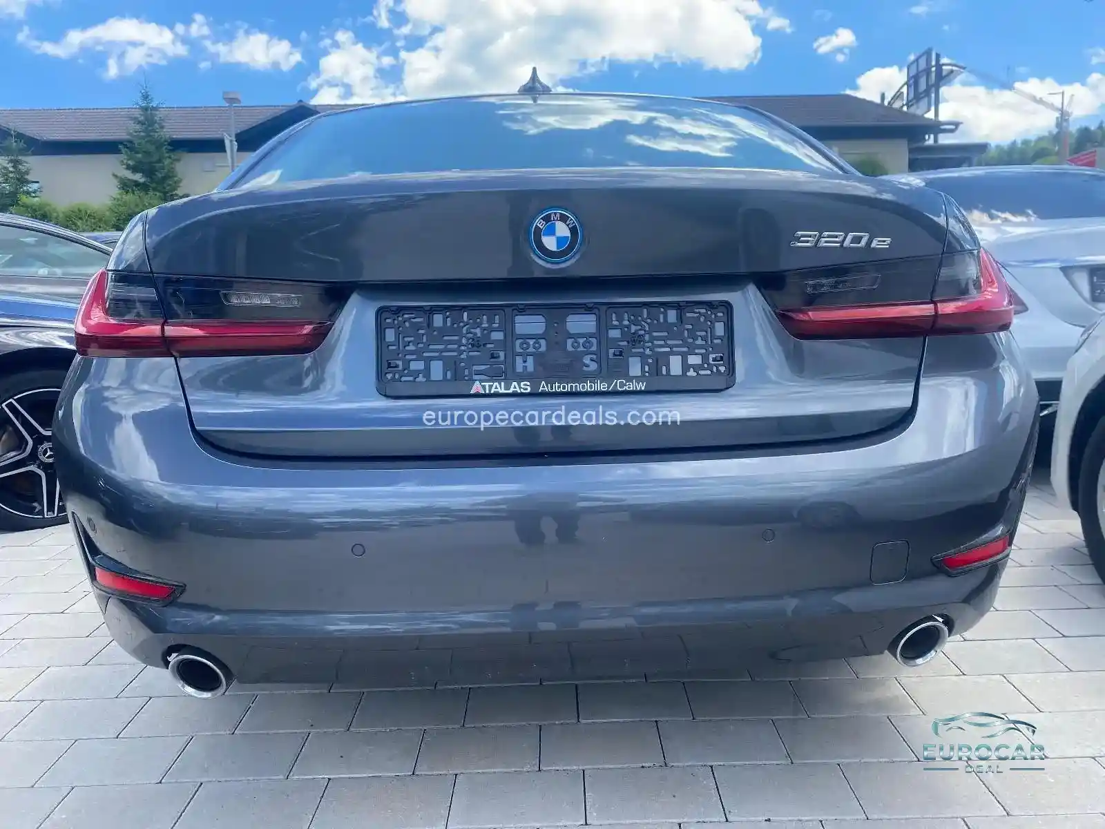 BMW 320