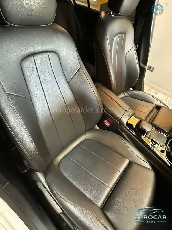 Mercedes-Benz A 220