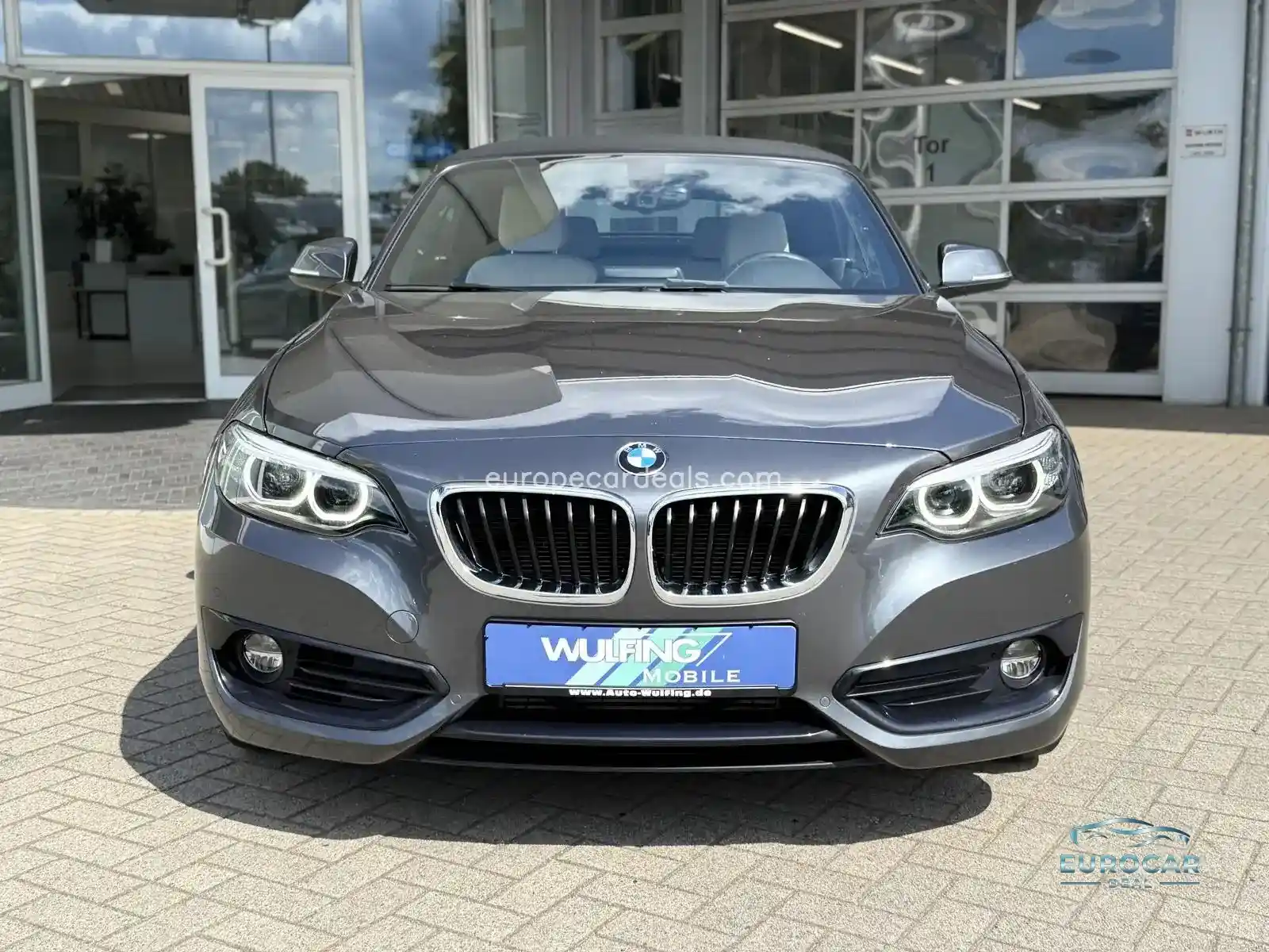 BMW 218