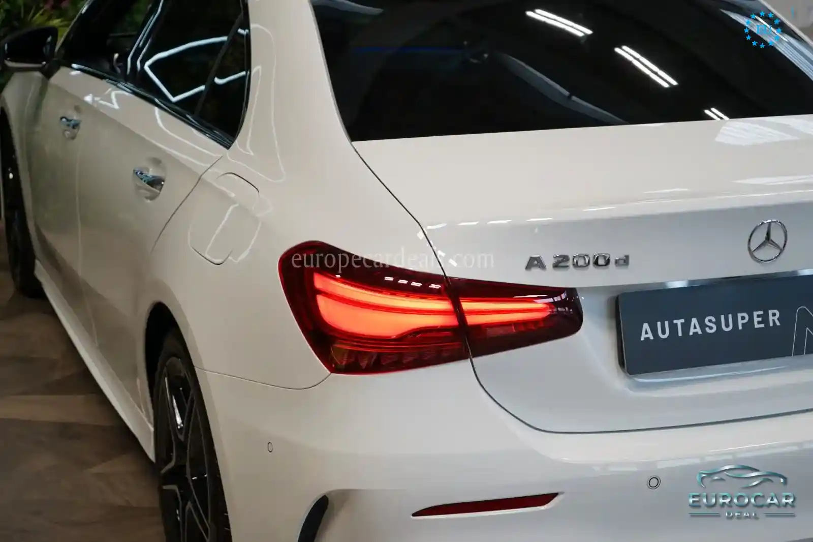Mercedes-Benz A 200