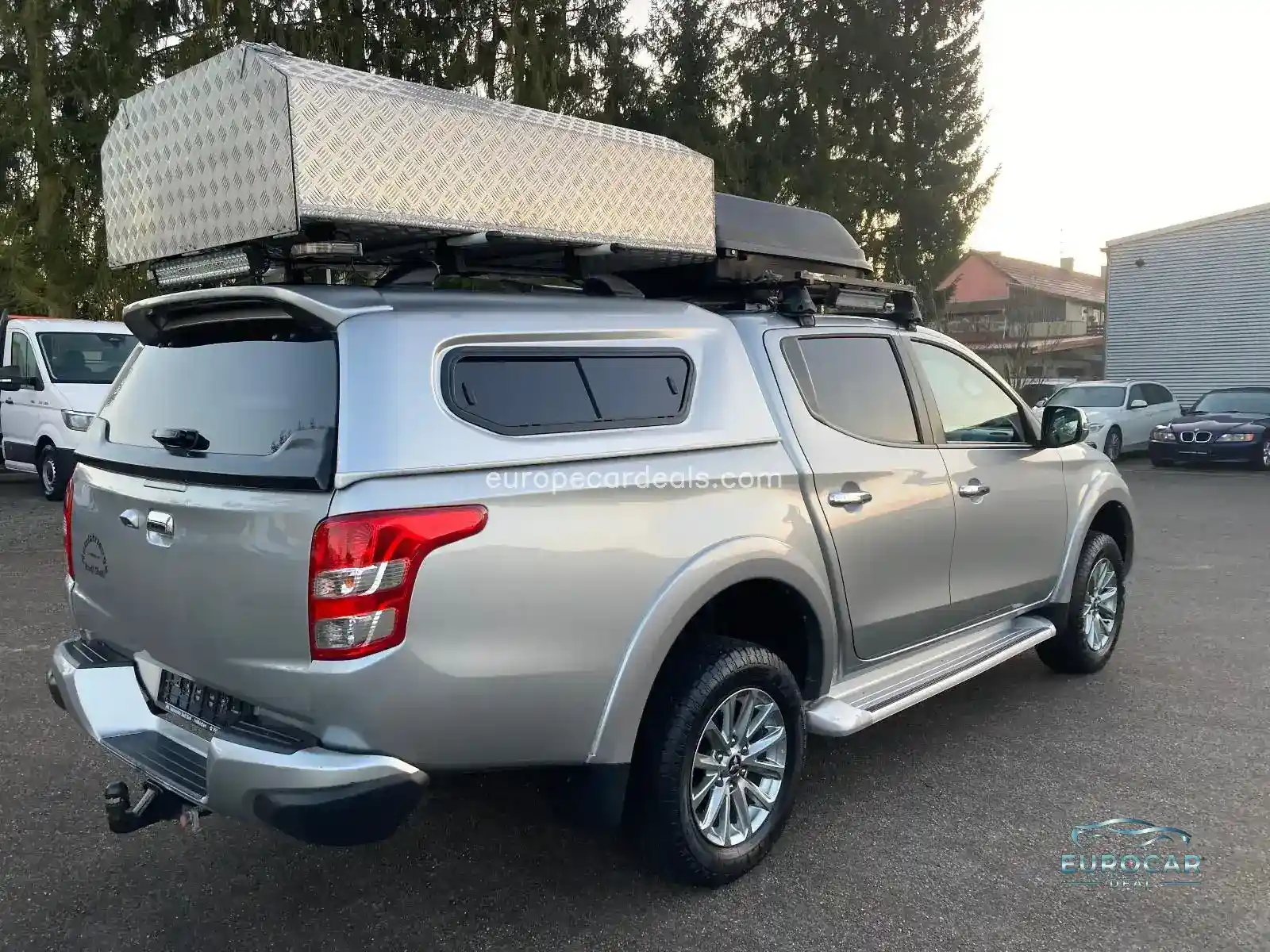 Mitsubishi L200