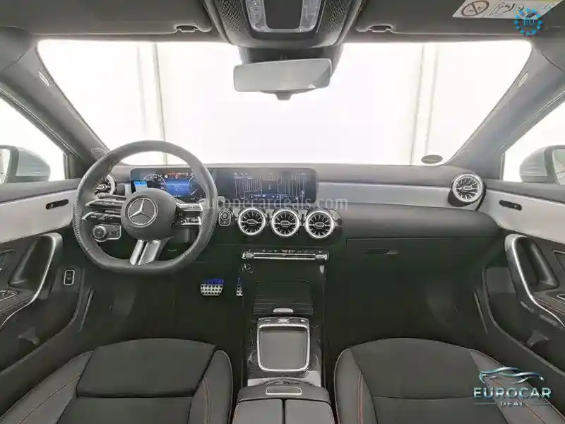 Mercedes-Benz A 220