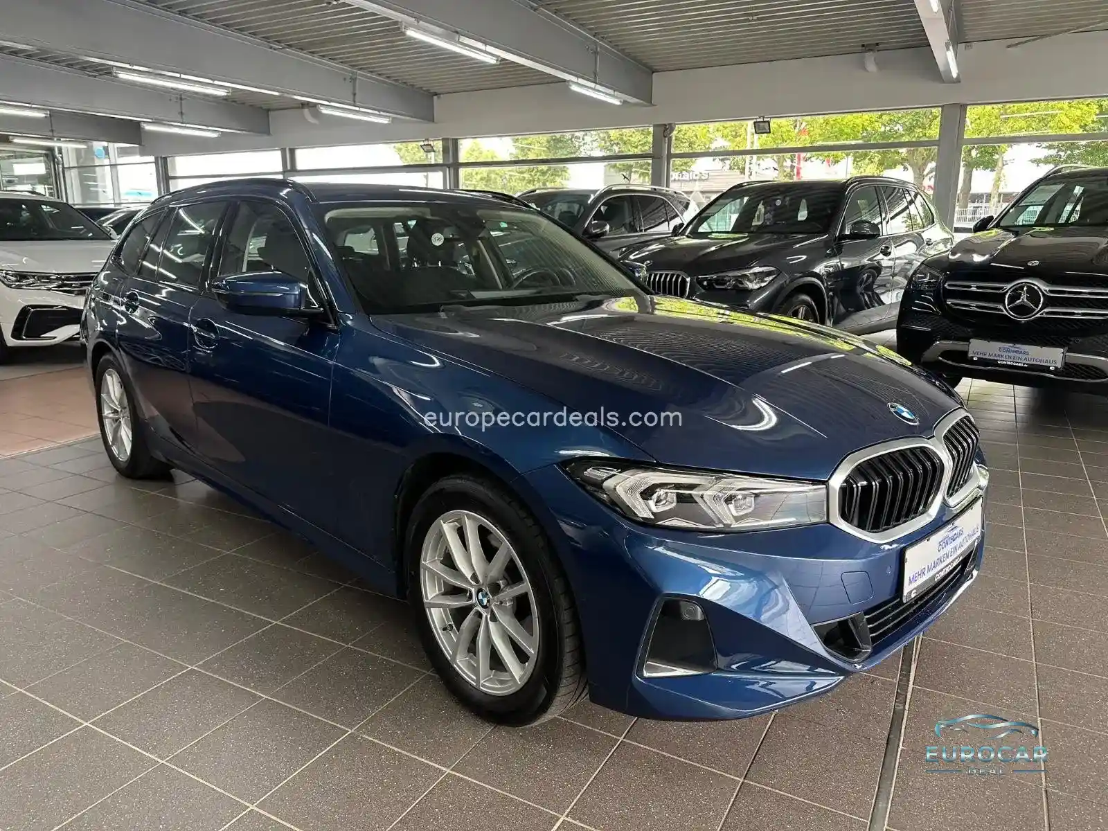 BMW 320