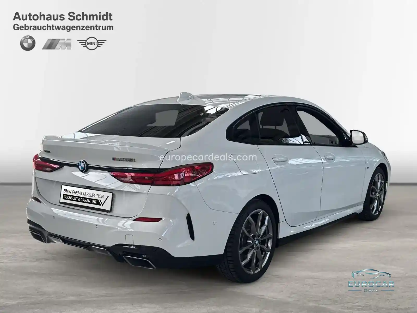 BMW M235