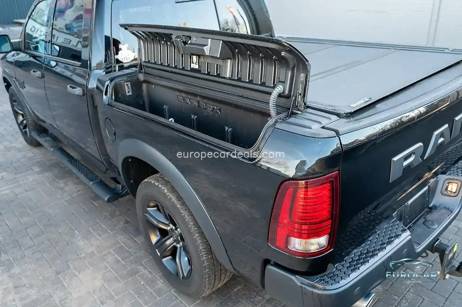 Dodge RAM