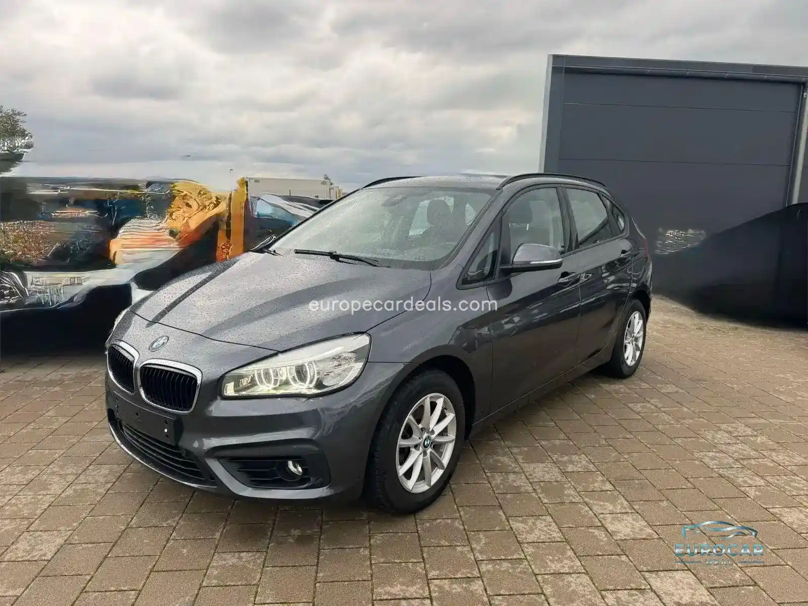 BMW 218