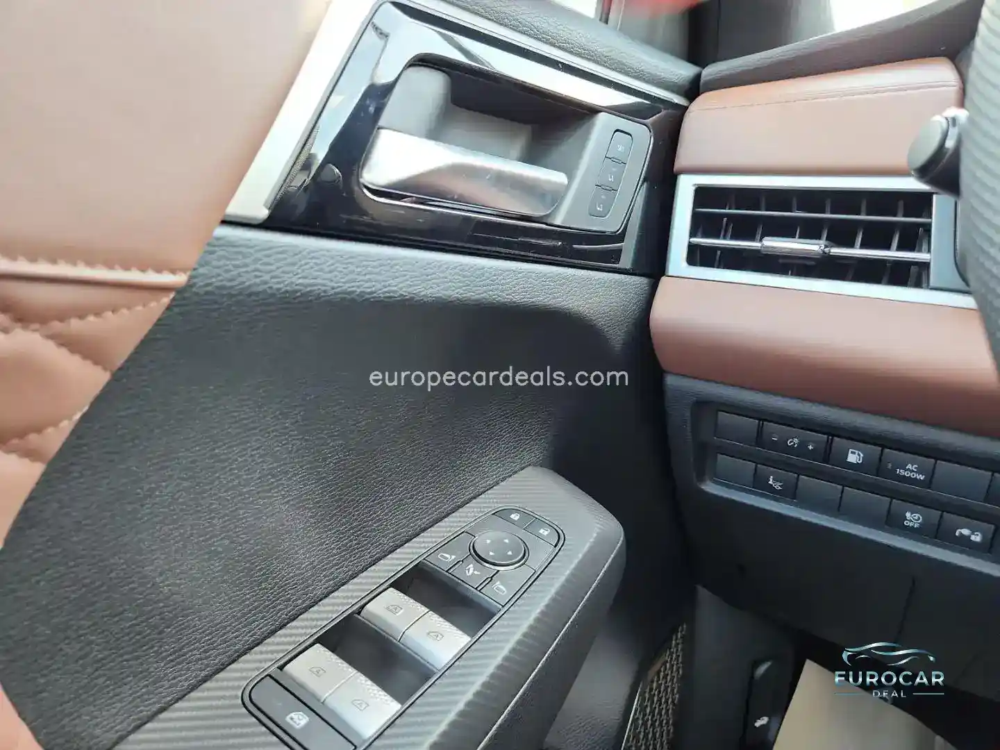 Mitsubishi Plug-in Hybrid Outlander