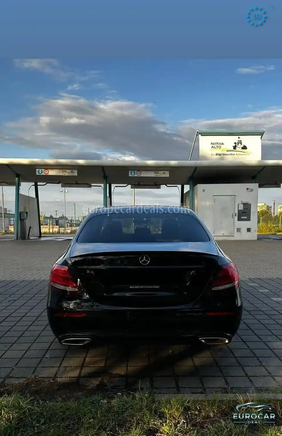 Mercedes-Benz E 200