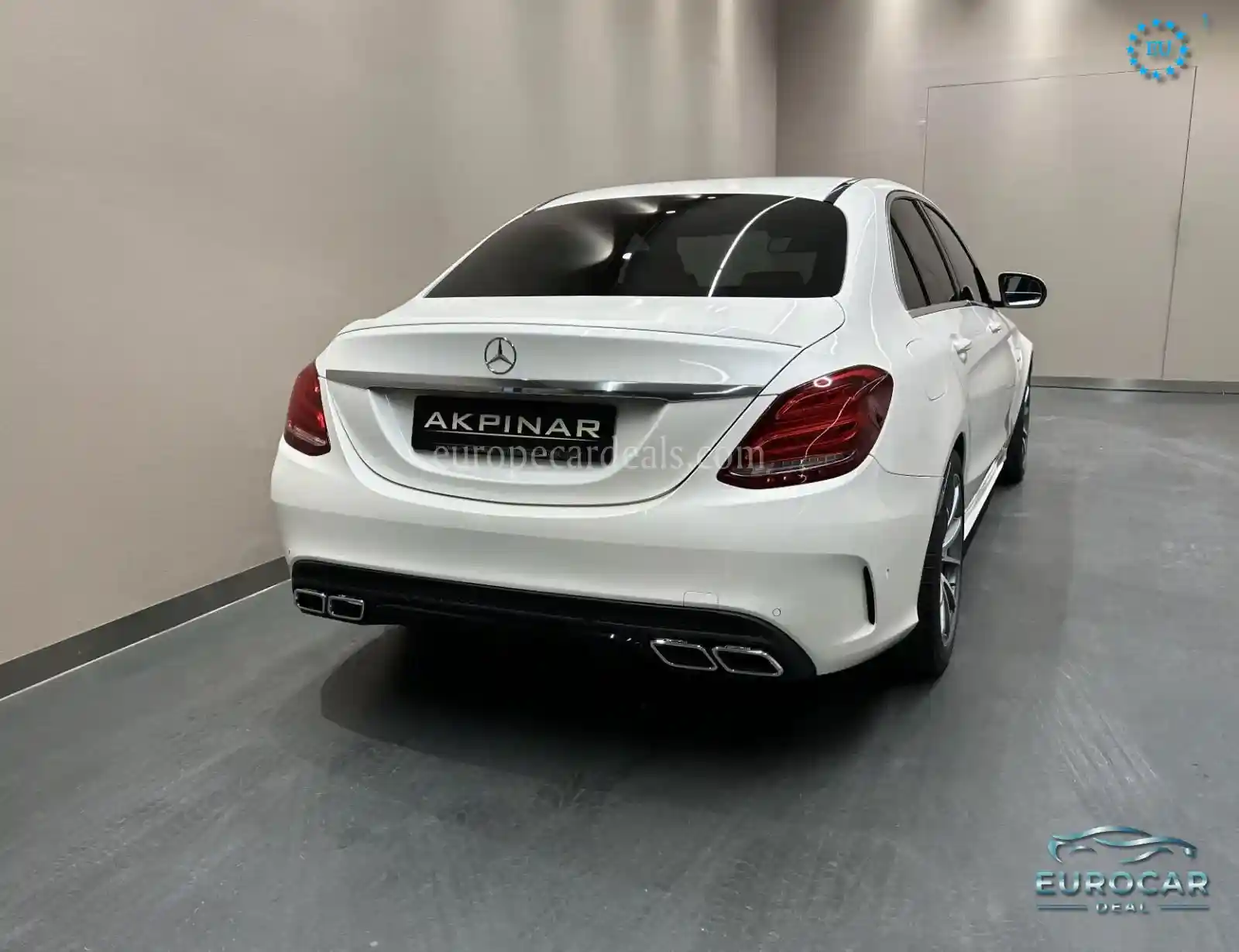 Mercedes-Benz C 63 AMG