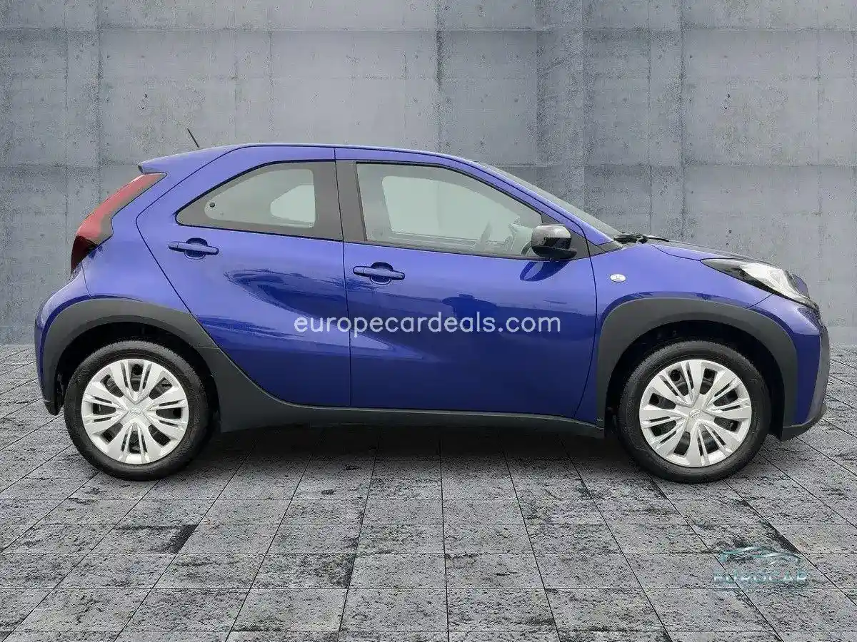 Toyota Aygo (X)