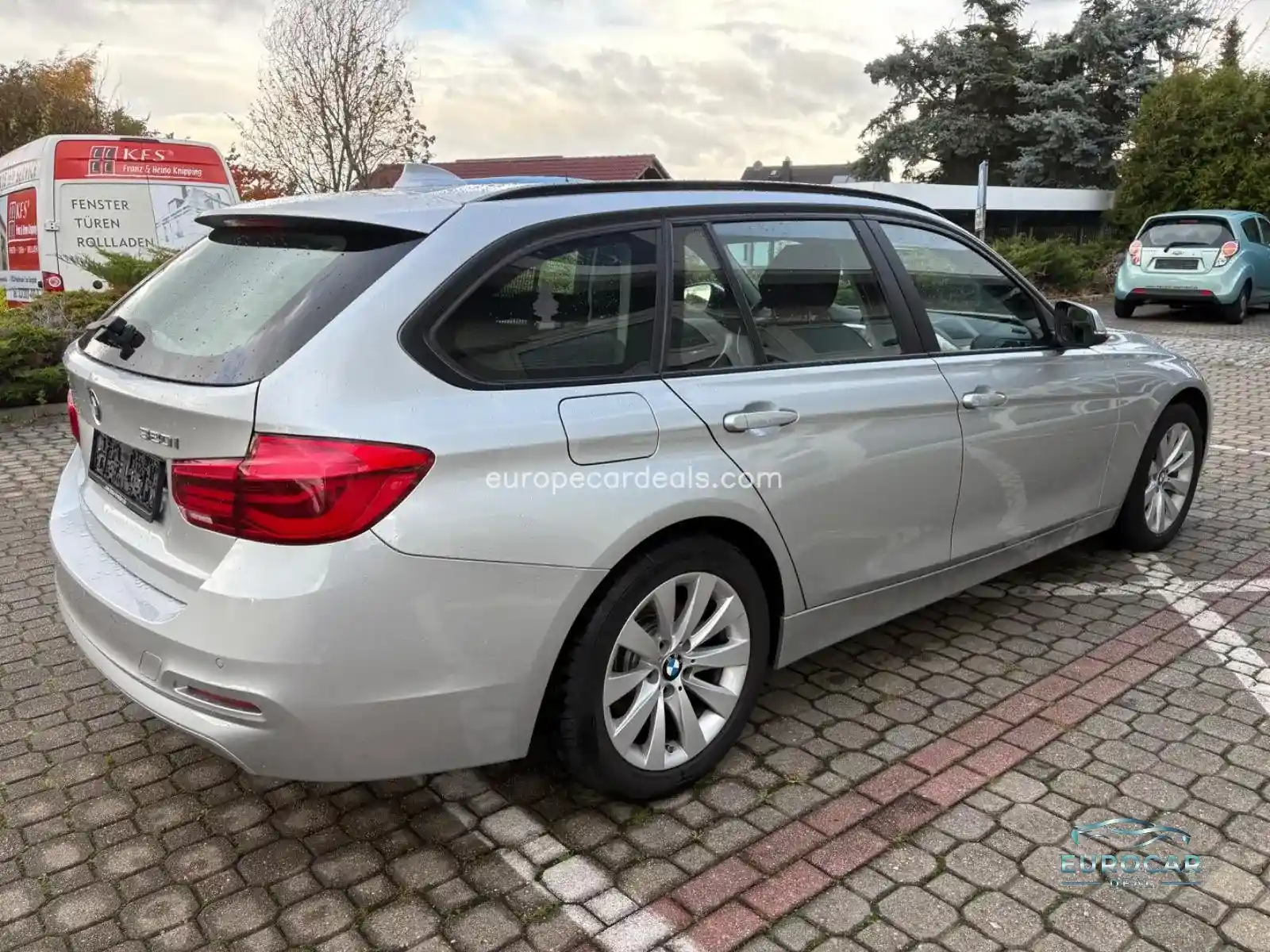 BMW 320