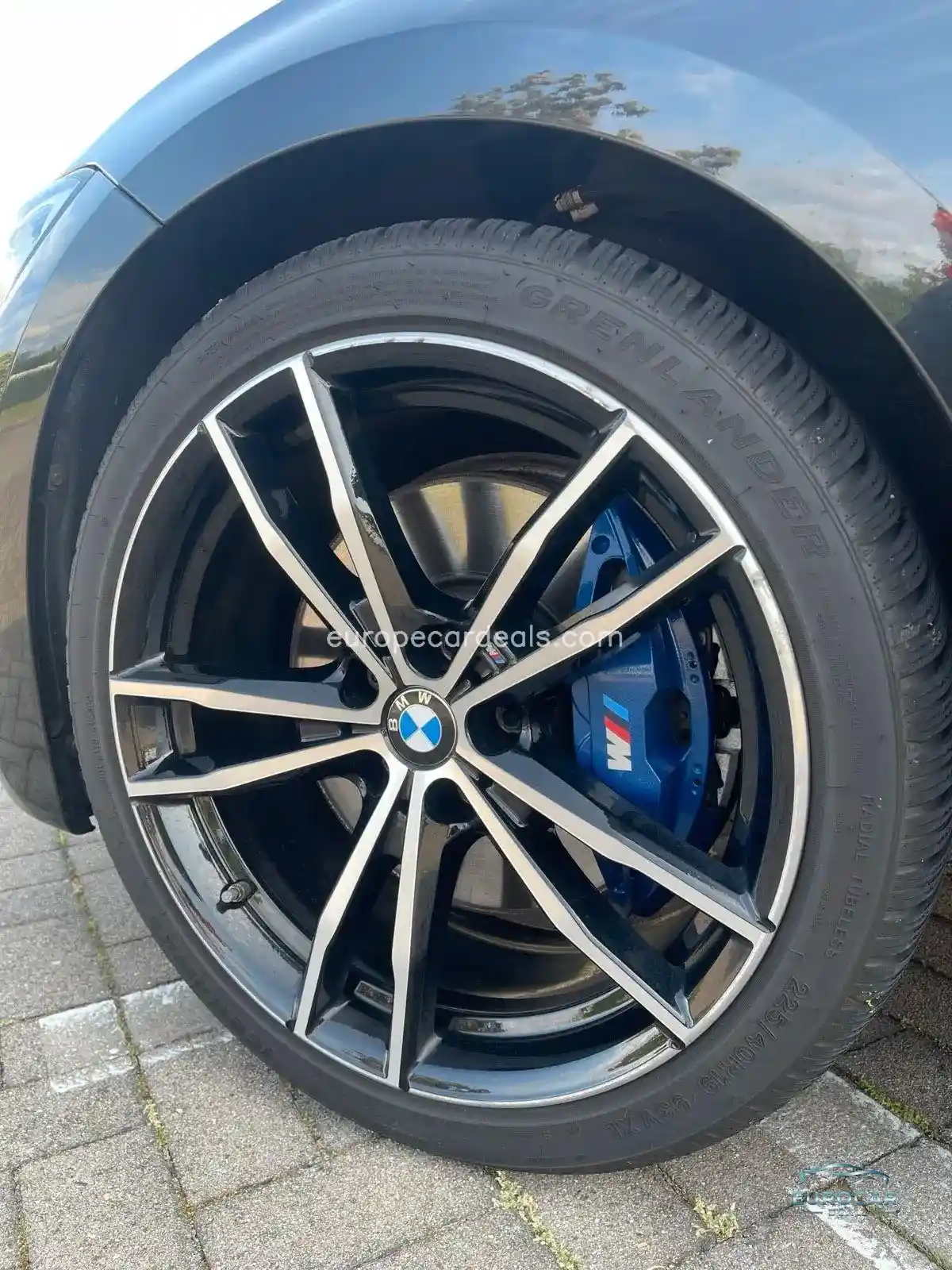 BMW 330