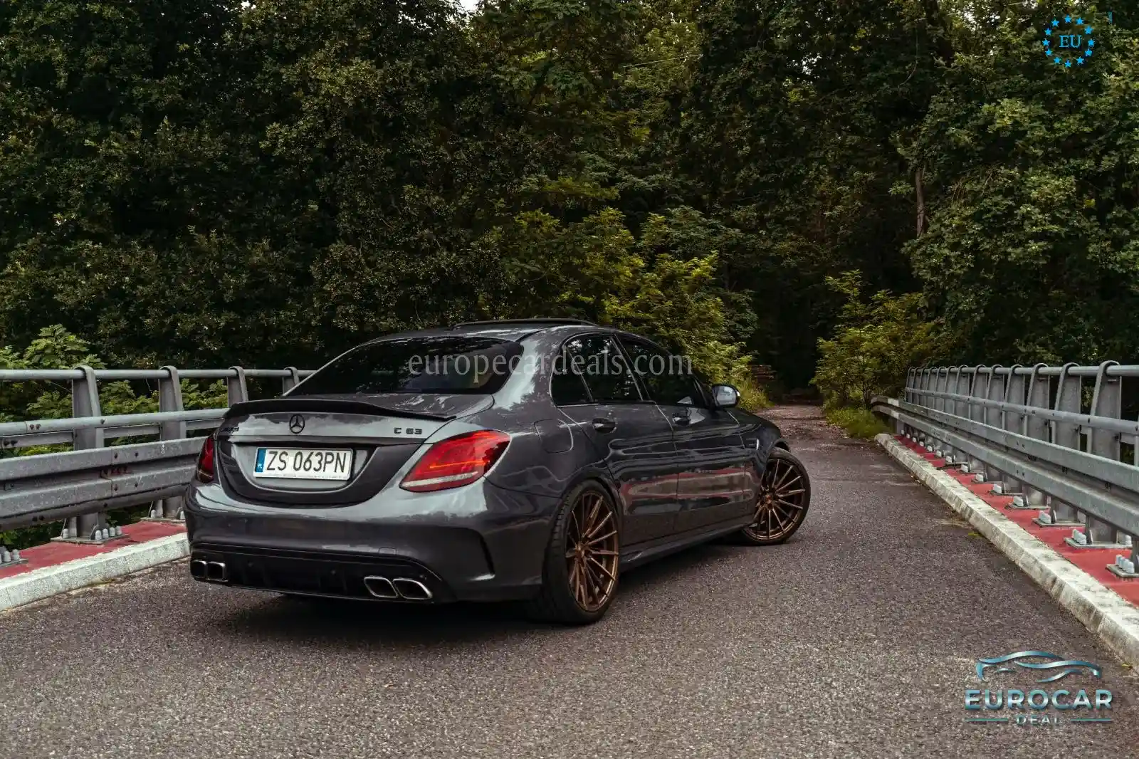 Mercedes-Benz C 63 AMG