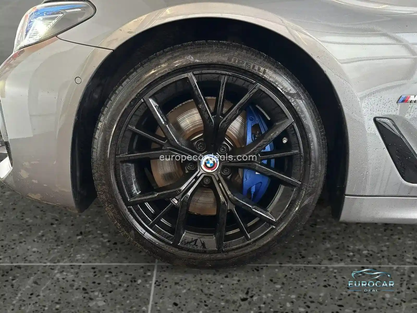 BMW 530
