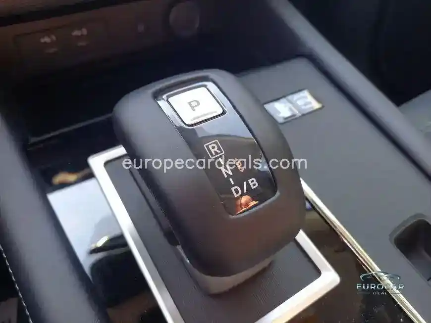 Mitsubishi Plug-in Hybrid Outlander