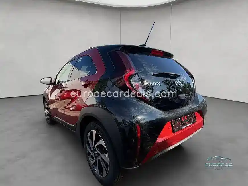 Toyota Aygo (X)
