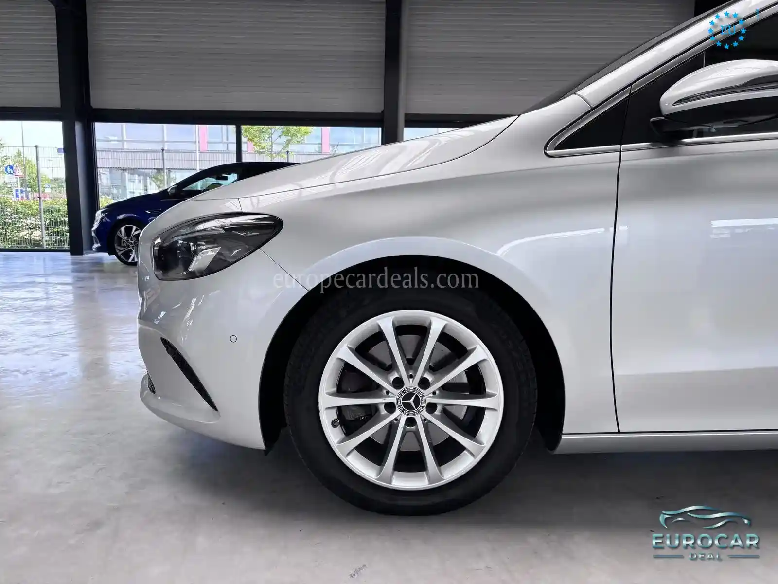 Mercedes-Benz B 220