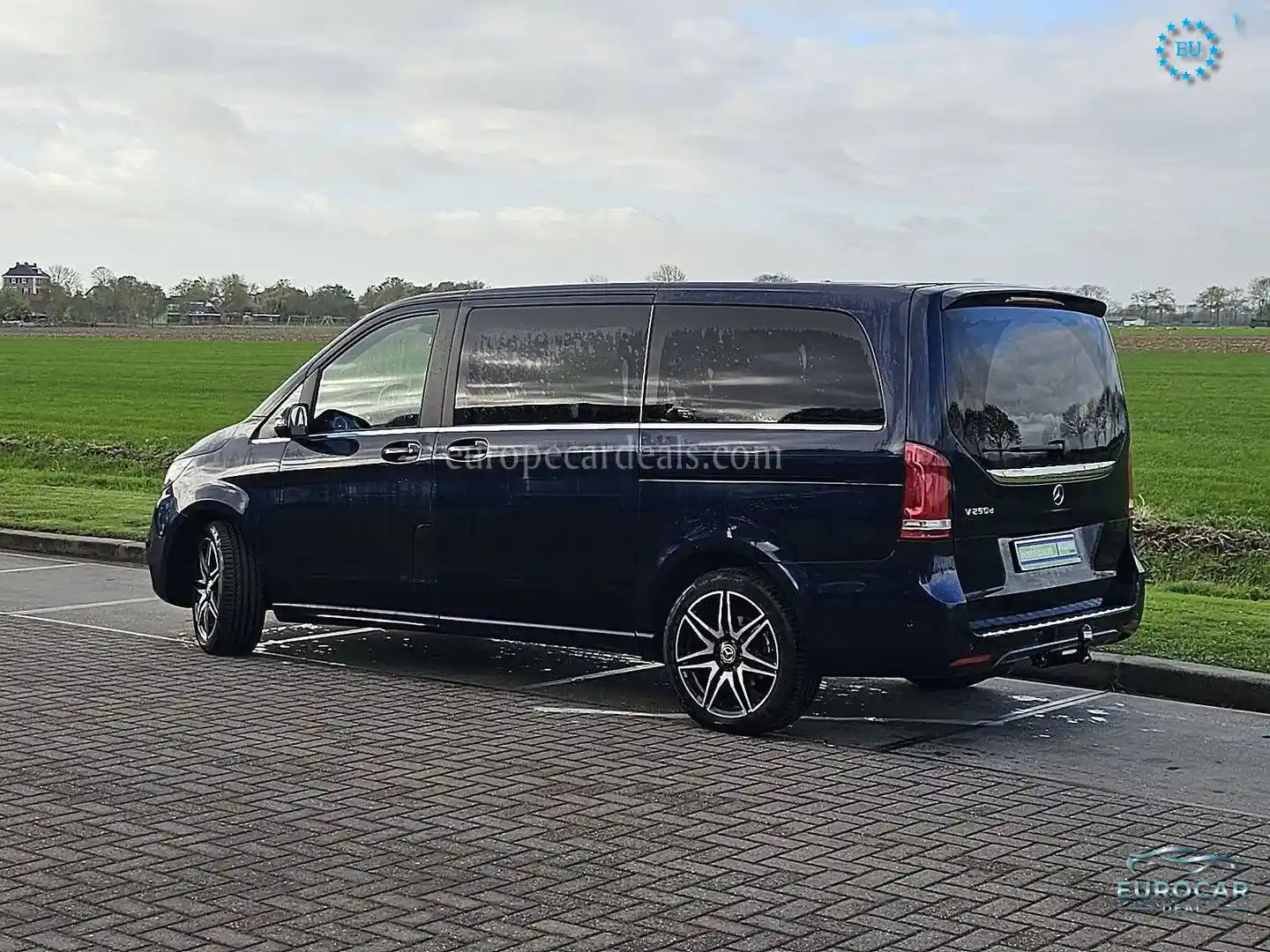 Mercedes-Benz V 250