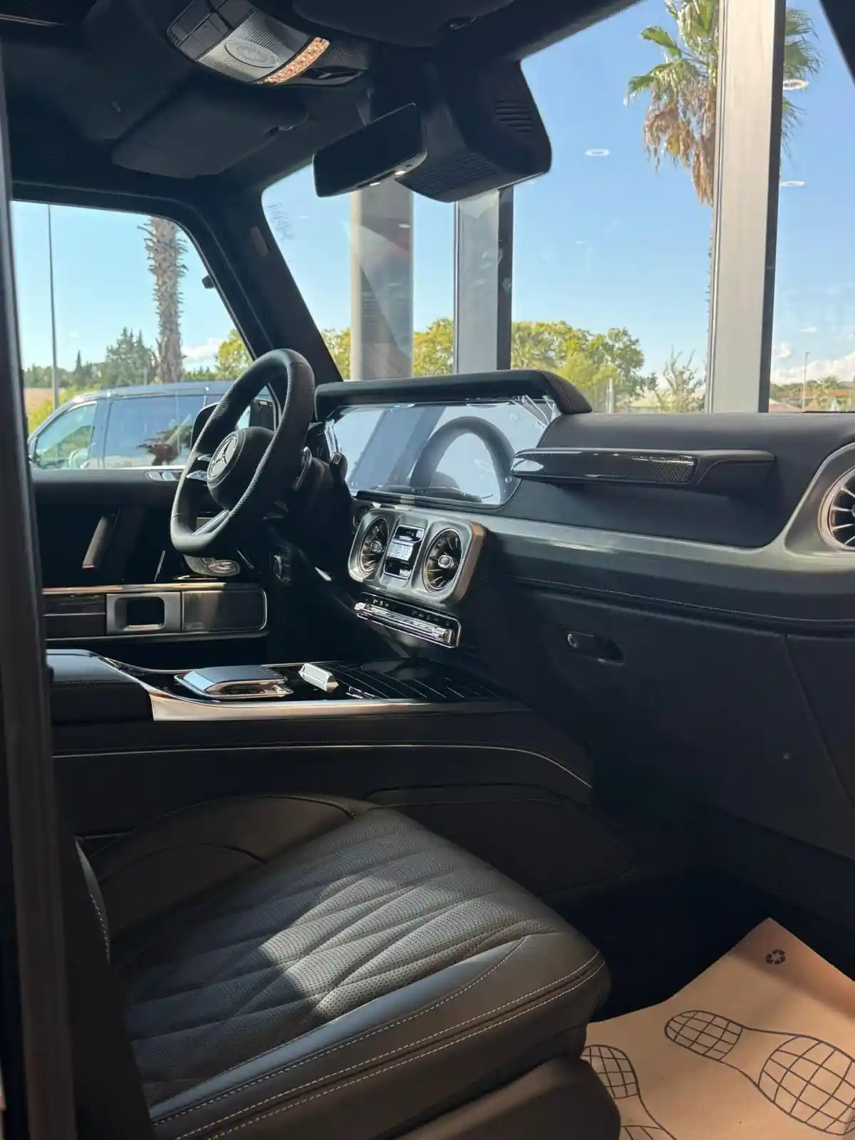 Mercedes-Benz G 500
