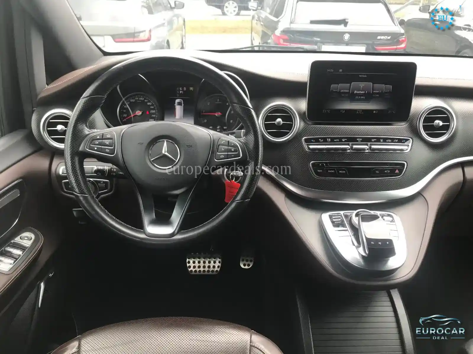 Mercedes-Benz V 250