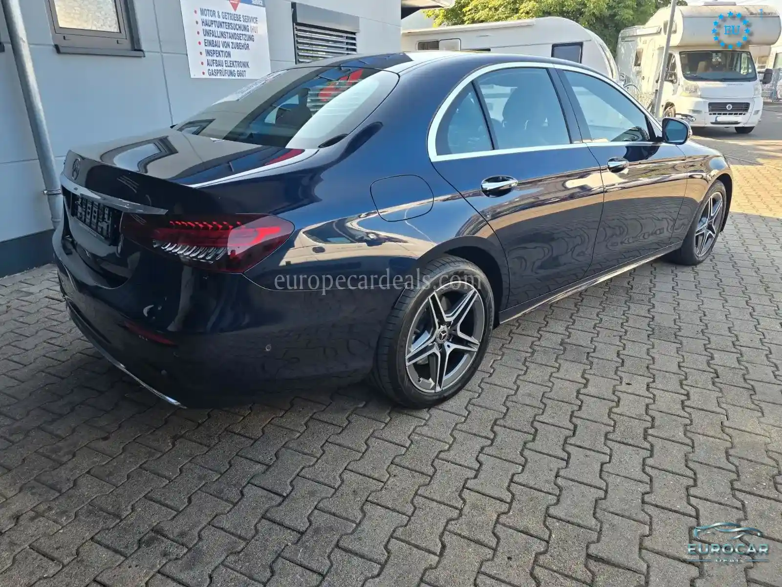 Mercedes-Benz E 300