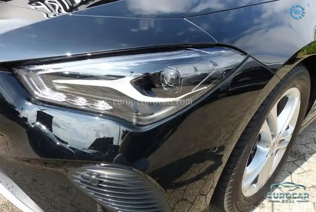 Mercedes-Benz CLA 180 Shooting Brake