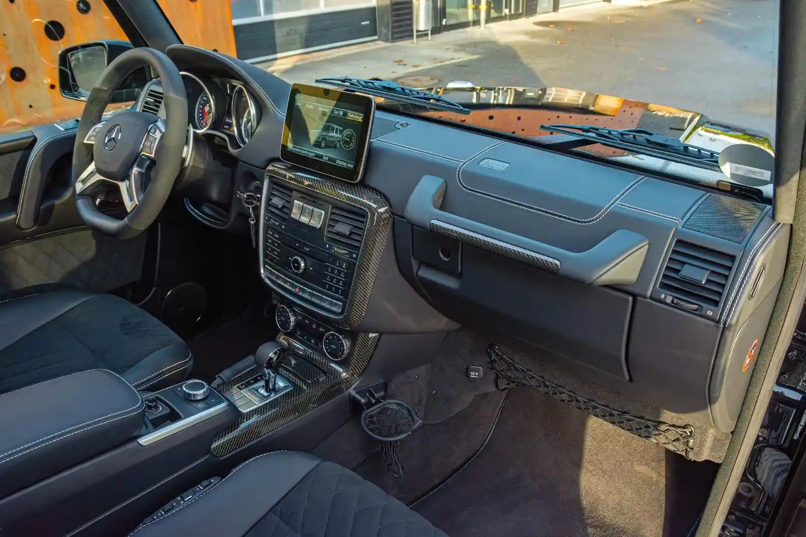 Mercedes-Benz G 500