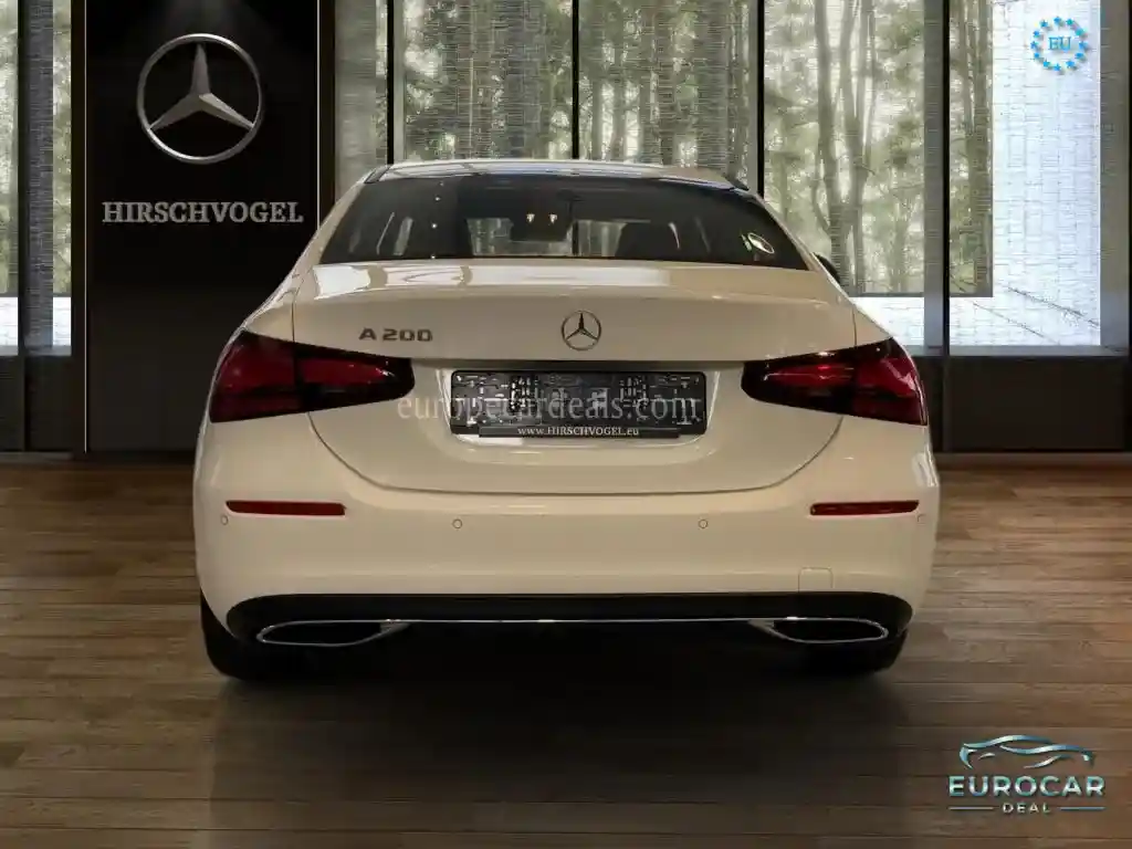 Mercedes-Benz A 200