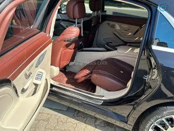 Mercedes-Benz S 560